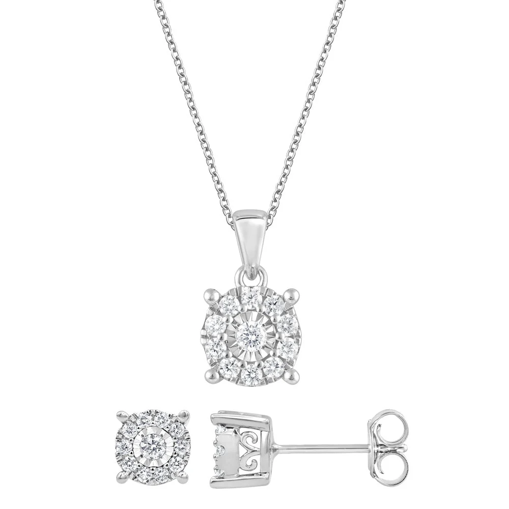 0.50 Carat Lab Grown Diamond Halo Necklace Set